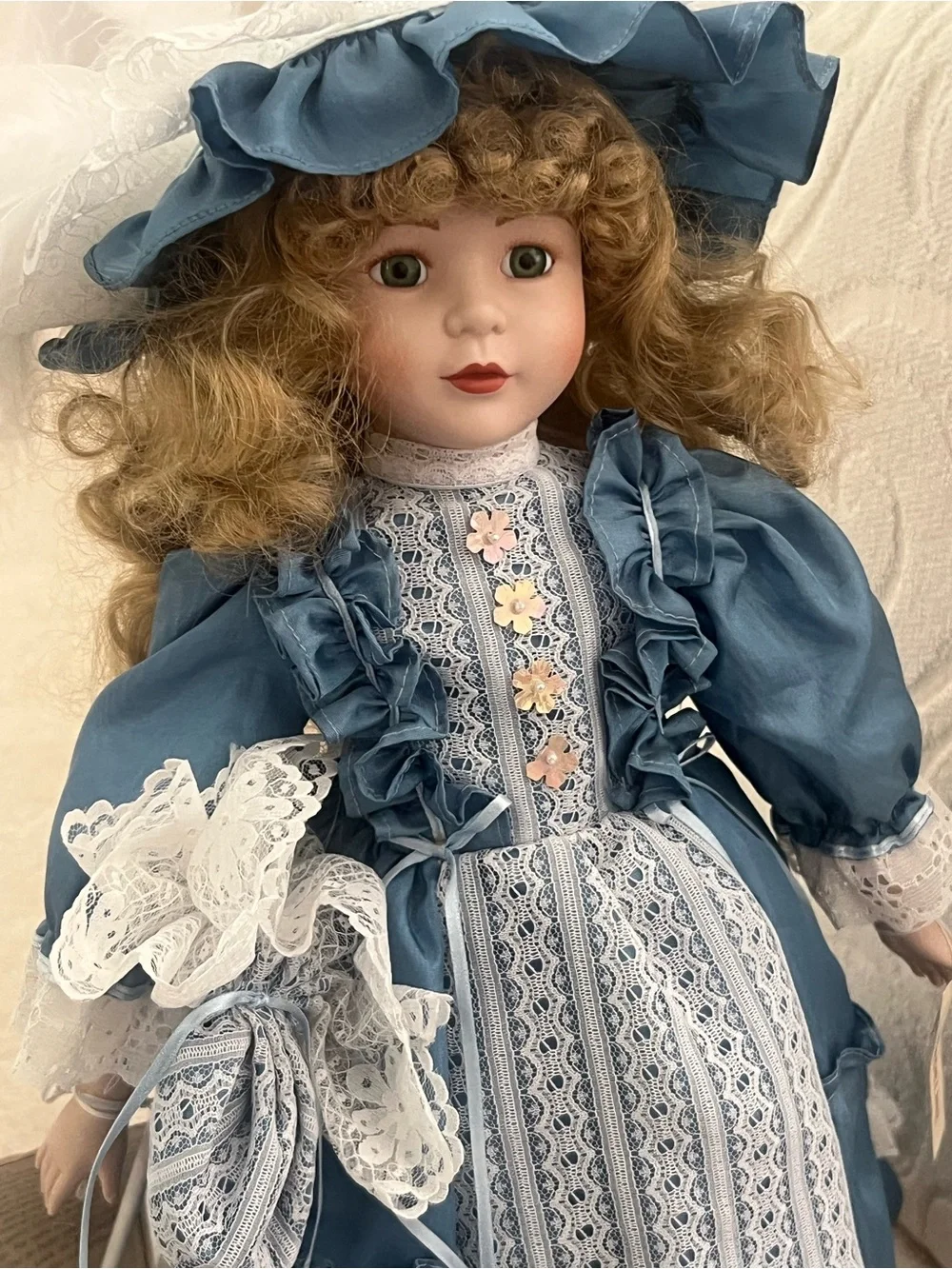 Vintage Collectible Porcelain Doll Madeline Dynasty Doll Collection Tag Attached